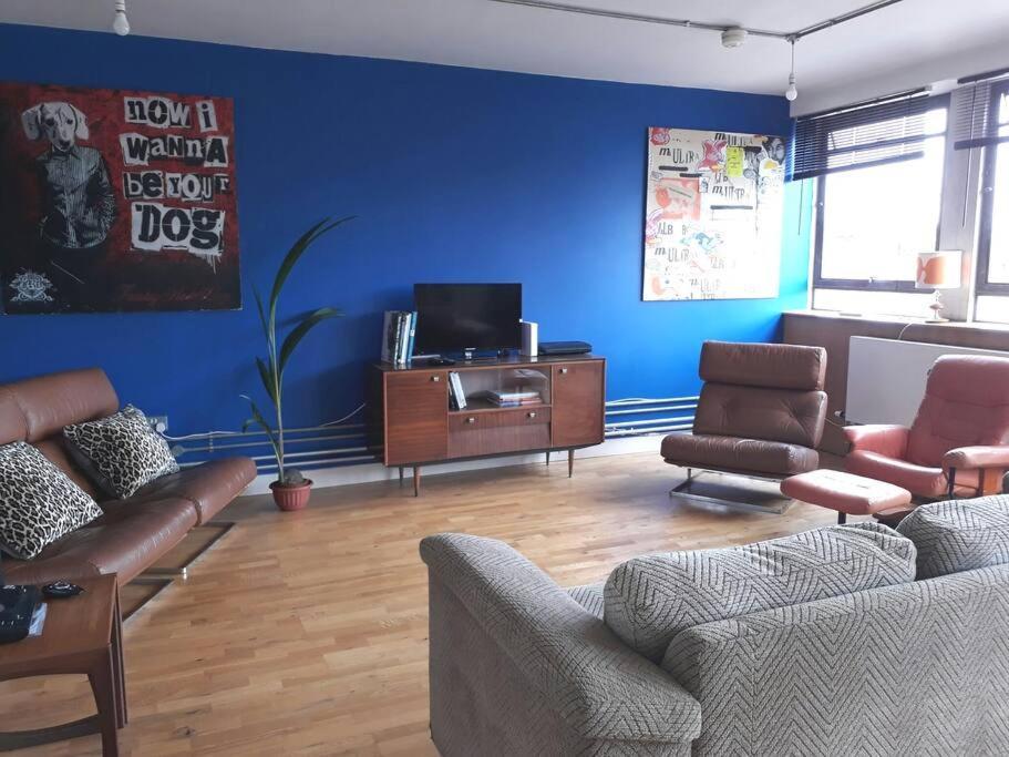 Trendy, Urban Open Plan Apartment Bristol Ngoại thất bức ảnh